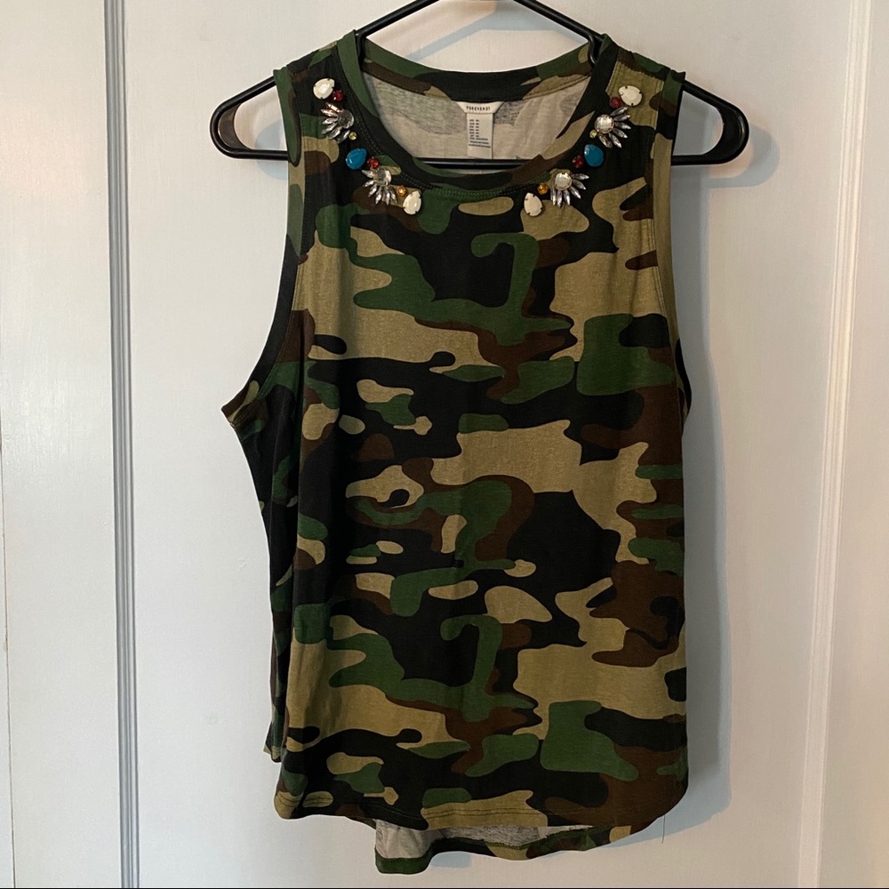 Forever 21 NWT Camo Jeweled Tank, Size M
